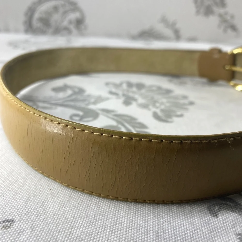 LIZ CLAIBORNE Vintage Leather Belt Taupe Gold Brass Buckle  Preppy Prep‎